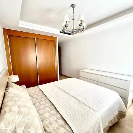 Fantastic Perfect Location מארבלה