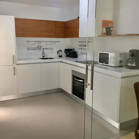 Fantastic Perfect Location מארבלה