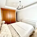 Fantastic Perfect Location 마르베야
